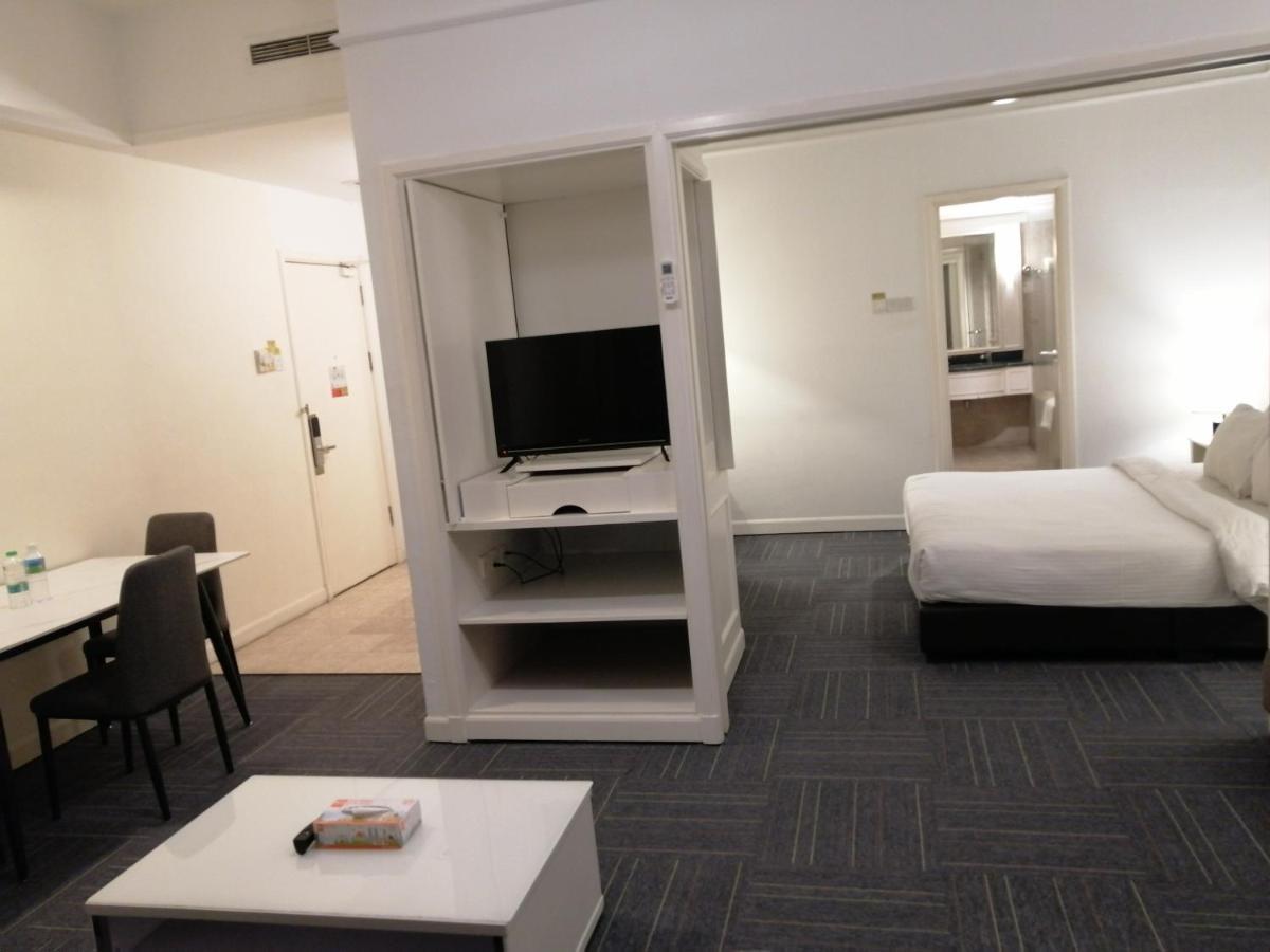 Kl Landmark Apartment At Berjay Times Square Kuala Lumpur Ngoại thất bức ảnh