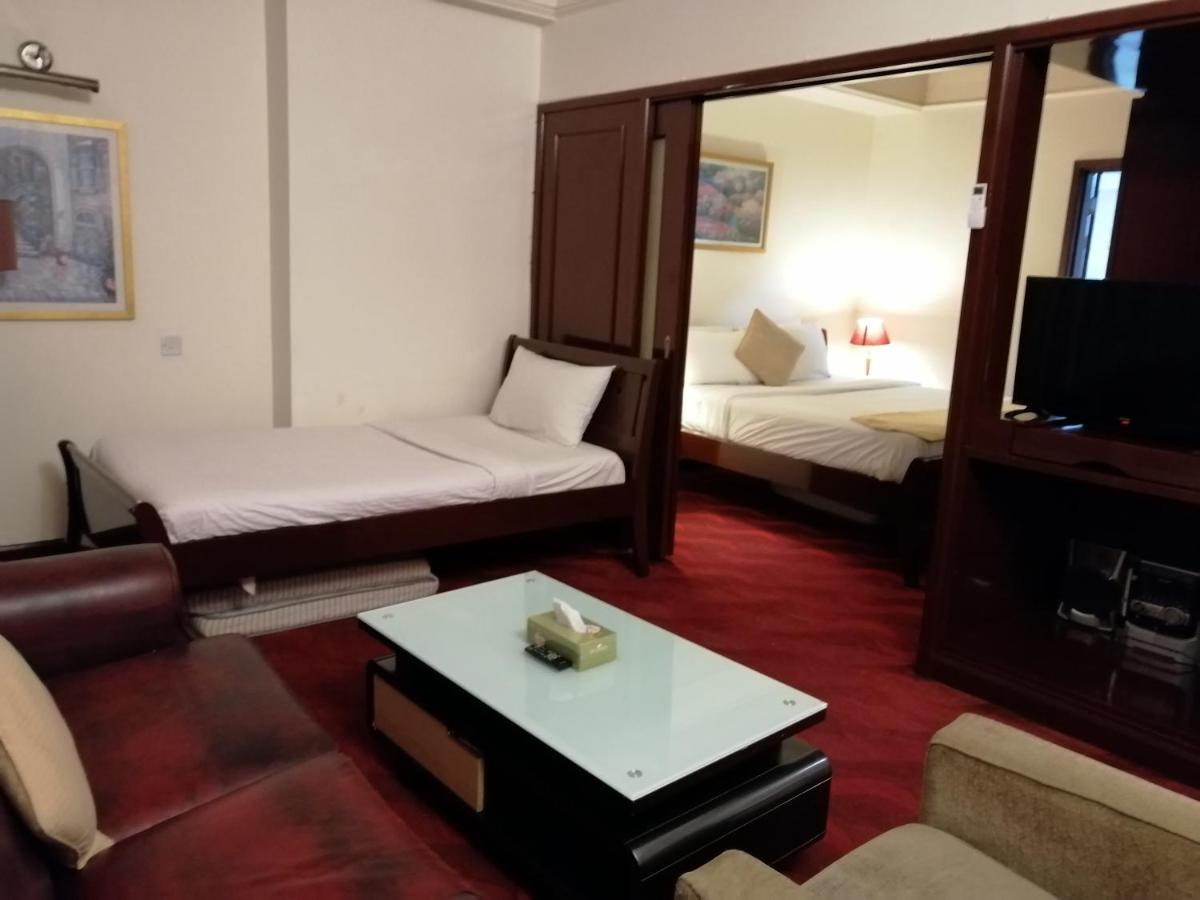 Kl Landmark Apartment At Berjay Times Square Kuala Lumpur Ngoại thất bức ảnh